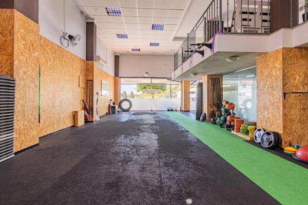 Local en Alfaz del Pi Pueblo-Urbanizaciones