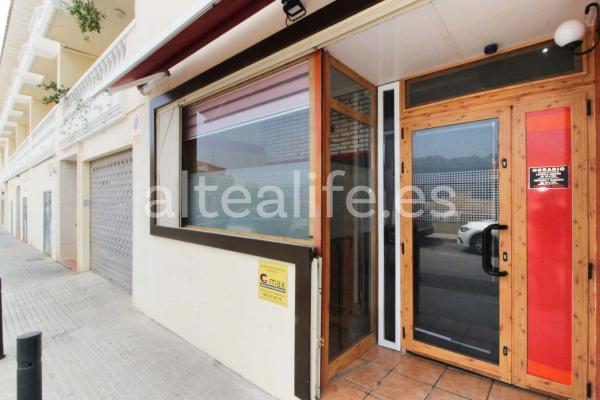 Local en calle Santa Teresa