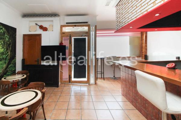 Local en calle Santa Teresa