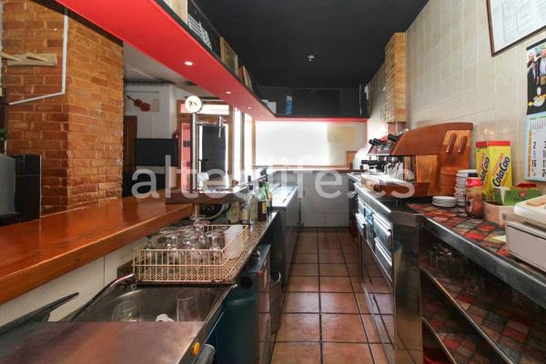 Local en calle Santa Teresa