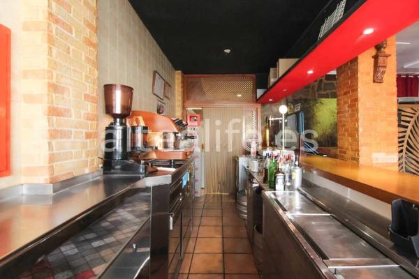 Local en calle Santa Teresa