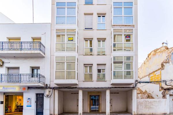 Local o nave en calle la Mar