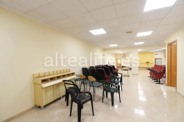 Local en calle Ferrocarril