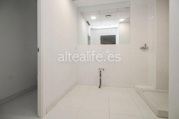 Local en calle de la Llum