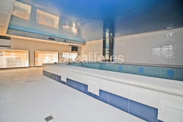 Local en calle de la Llum