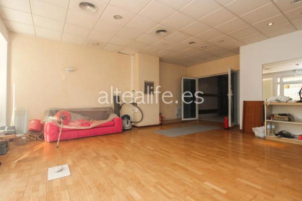 Local en calle de la Llum