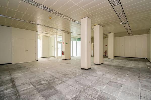 Local o nave en calle Ametllers