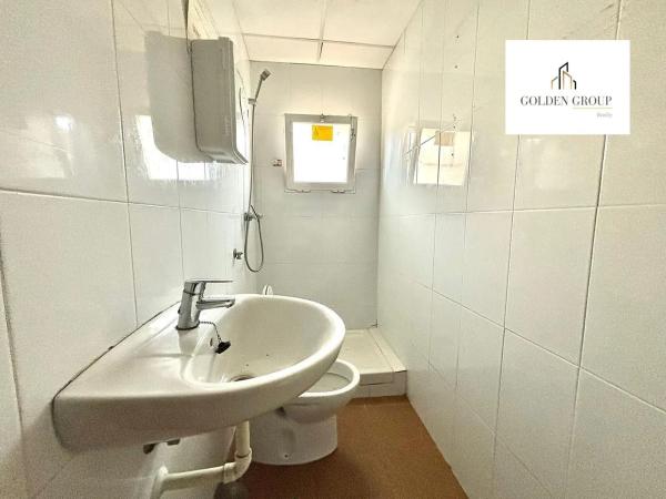 Local en avenida del Puerto