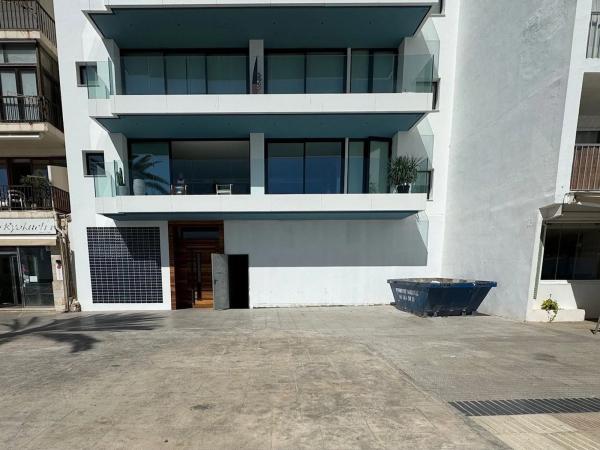 Local en calle Conde de Altea, 46