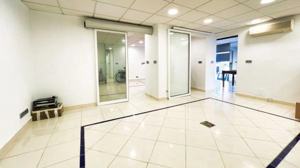 Local en Zona l'Olla