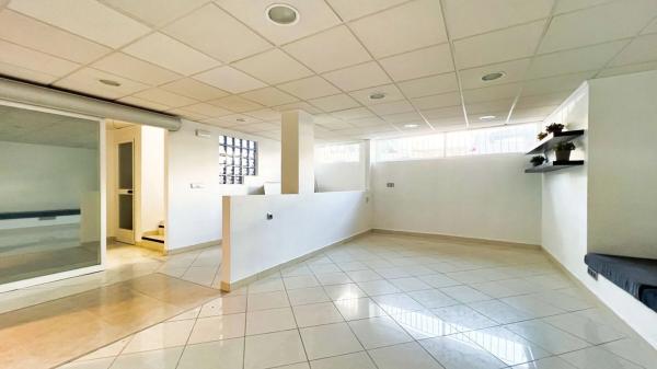 Local en Zona l'Olla