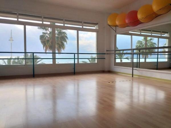 Local en calle la Mar