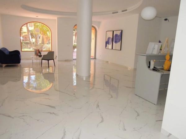 Local en Complejo Puerto Dep.l.campomanes