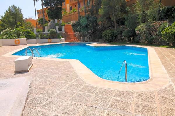 Local en rentabilidad en calle Ascar