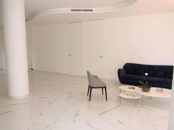 Local en Complejo Puerto Dep.l.campomanes