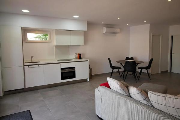 Local en rentabilidad en calle Ascar