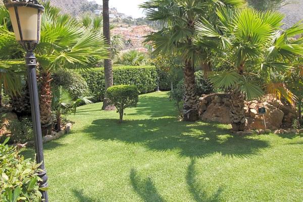 Local en rentabilidad en calle Ascar