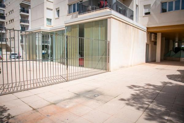 Local en calle Conde de Altea, 68