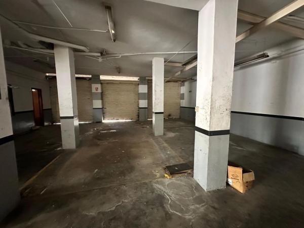 Local en calle Polop