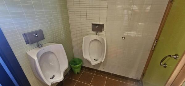 Local en Pueblo Levante