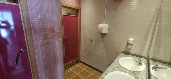 Local en Pueblo Levante