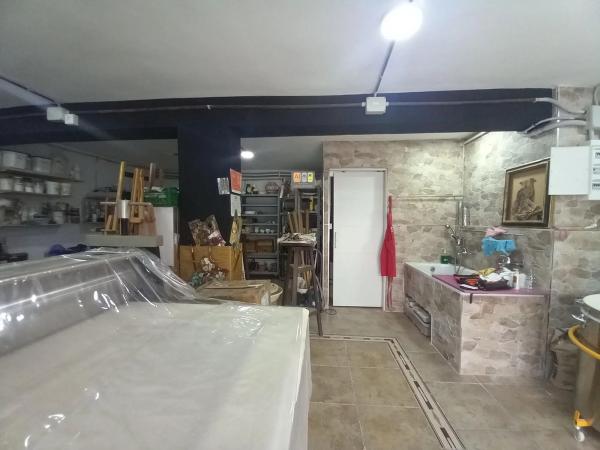 Local en Pueblo Poniente