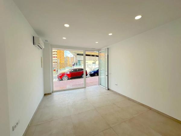 Local en calle Pajares