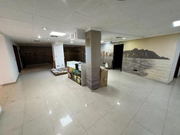 Local en Centro Urbano