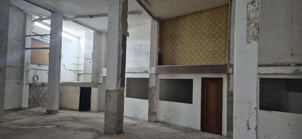 Nave en Pueblo Poniente