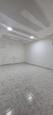 Nave en Pueblo Poniente