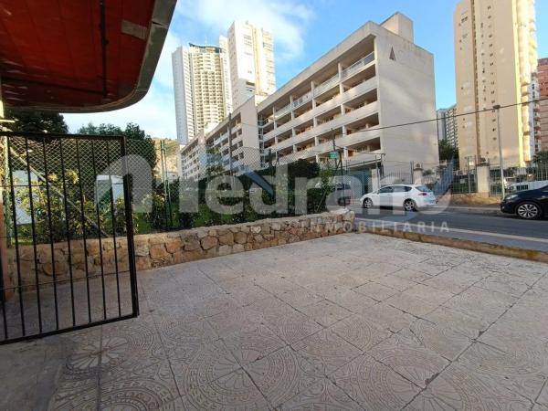 Local en Barrio Zona Sierra Helada