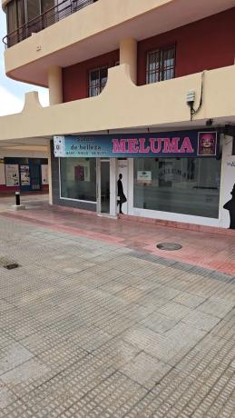 Local en avenida del Mediterráneo, 60