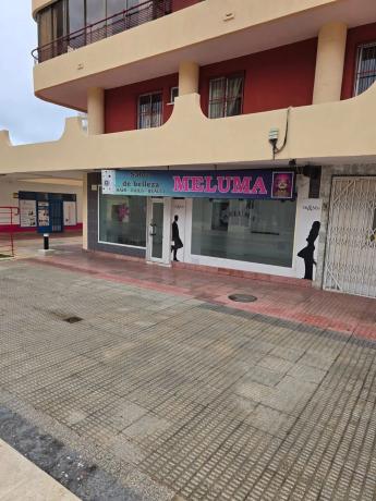 Local en avenida del Mediterráneo, 60