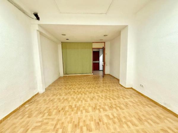 Local en Centro Urbano