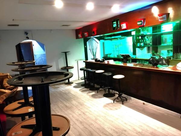 Local en avenida de Murcia