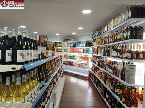 Supermercado en Playa de Poniente