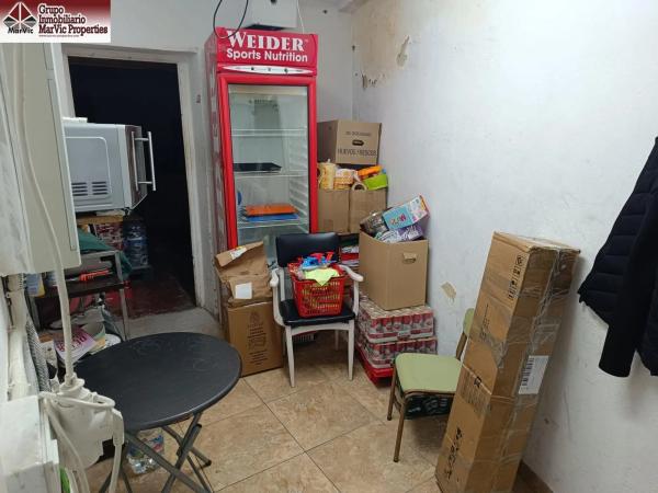 Supermercado en Playa de Poniente