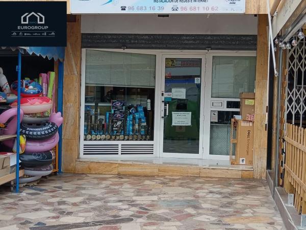 Local en Barrio Zona Sierra Helada