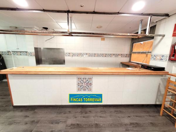 Local en calle de Jupiter