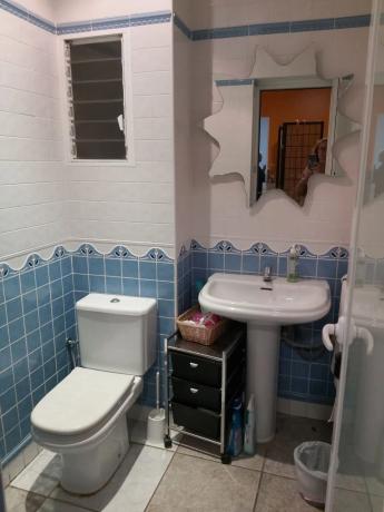 Local en calle Gardenias, 7