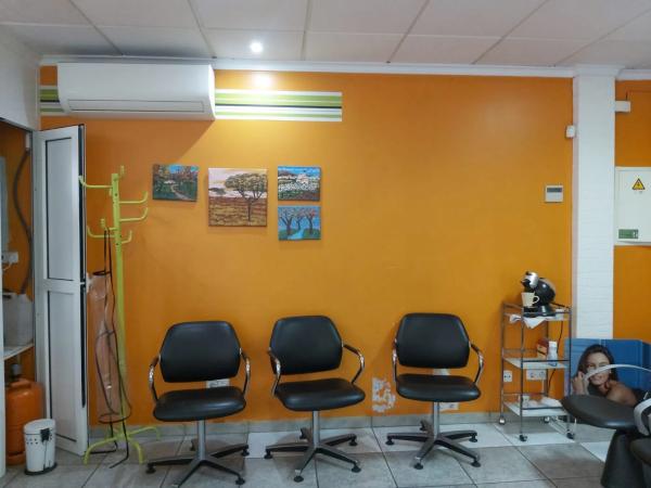 Local en calle Gardenias, 7