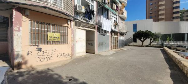 Local en avenida de Francia, 7