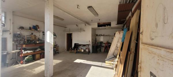 Local en avenida de Francia, 7