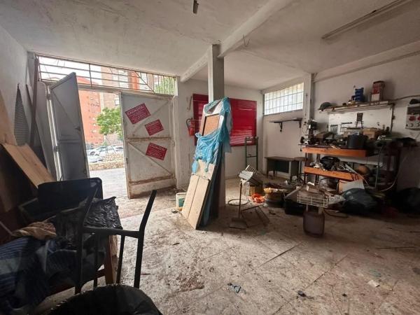 Local en avenida de Portugal