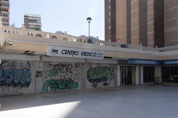 Nave en avenida de Madrid