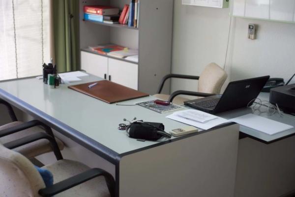 Nave en avenida de Madrid