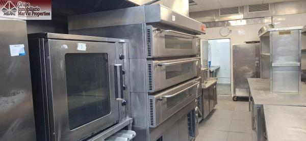 Local en Pueblo Levante