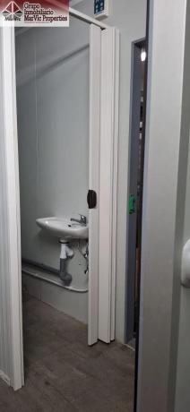 Local en Pueblo Levante