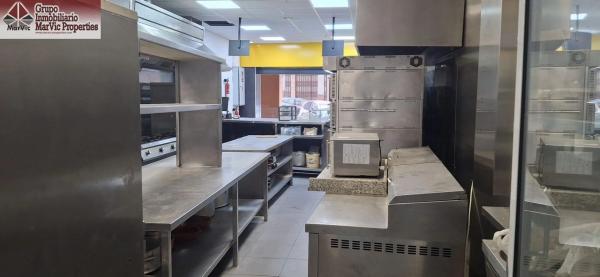 Local en Pueblo Levante