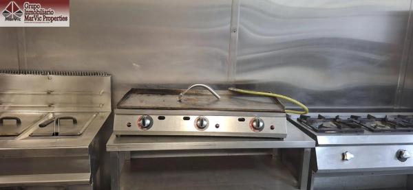 Local en Pueblo Levante